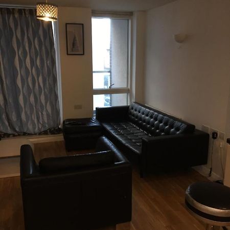 1 Bed Apt Near Canary Wharf London City Centre Екстериор снимка