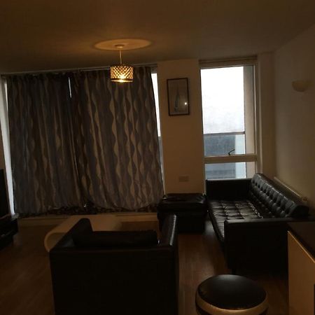 1 Bed Apt Near Canary Wharf London City Centre Екстериор снимка