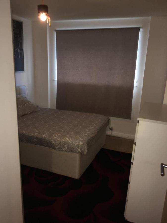 1 Bed Apt Near Canary Wharf London City Centre Екстериор снимка